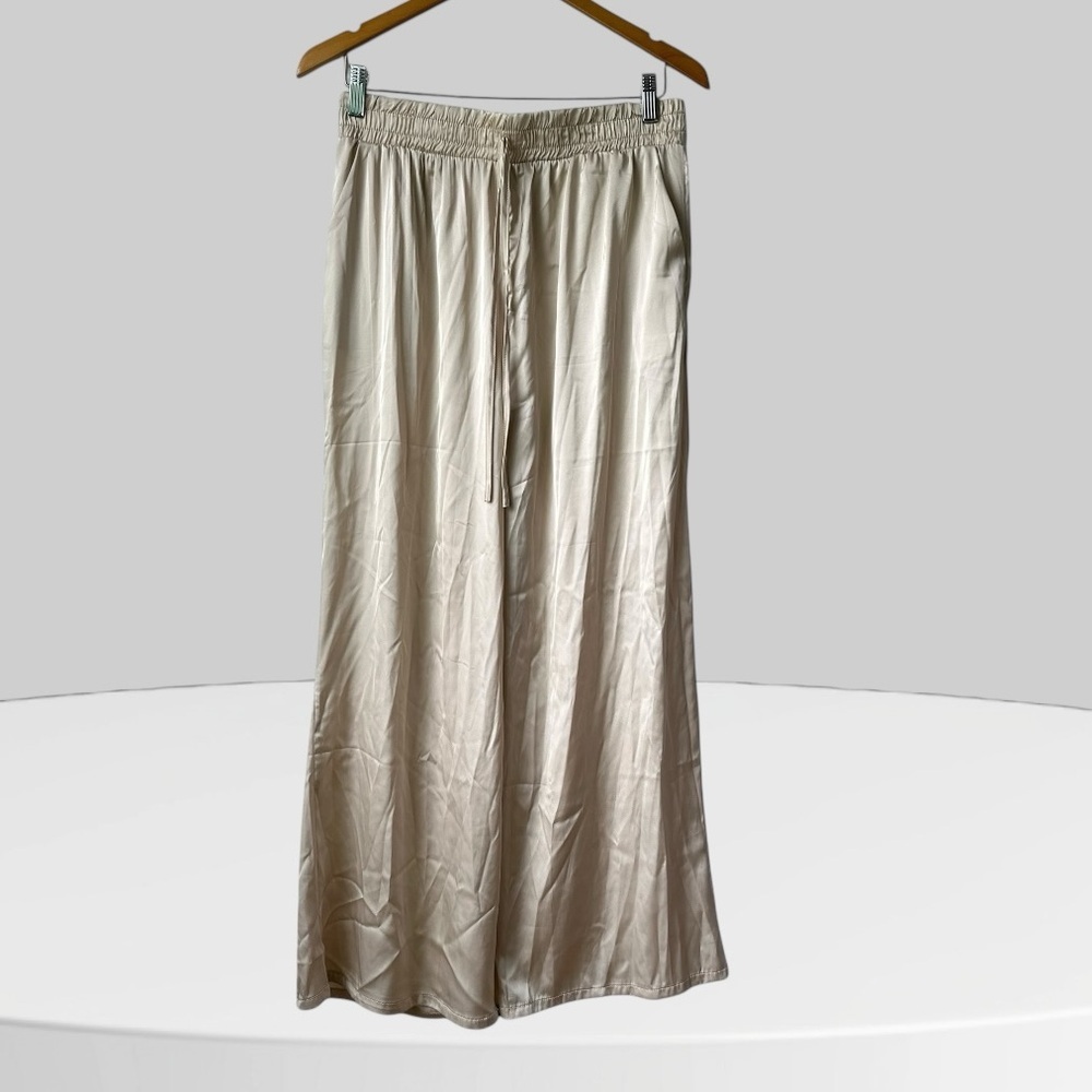 Hunter & Brown Silk Like Polyester Spandex Blend Pant